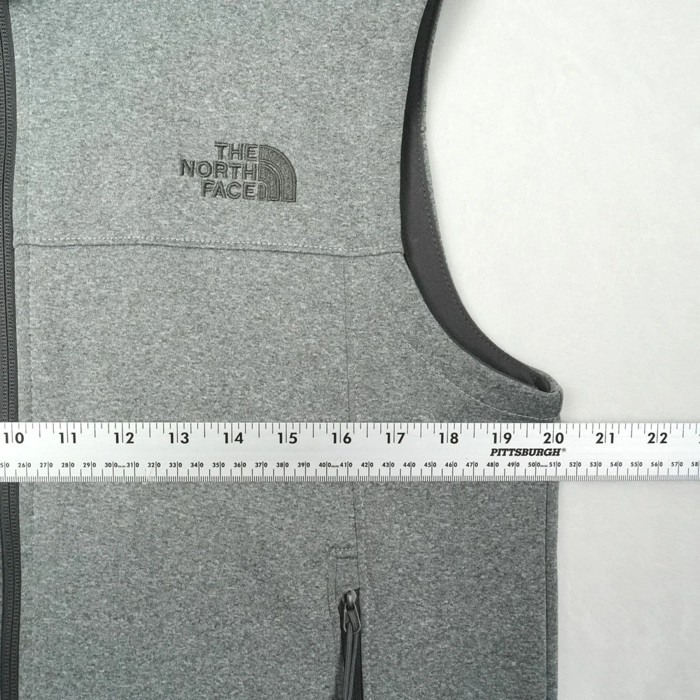 The North Face Mens WindWall Softshell Vest Gray NF00CTZ9 Size Small